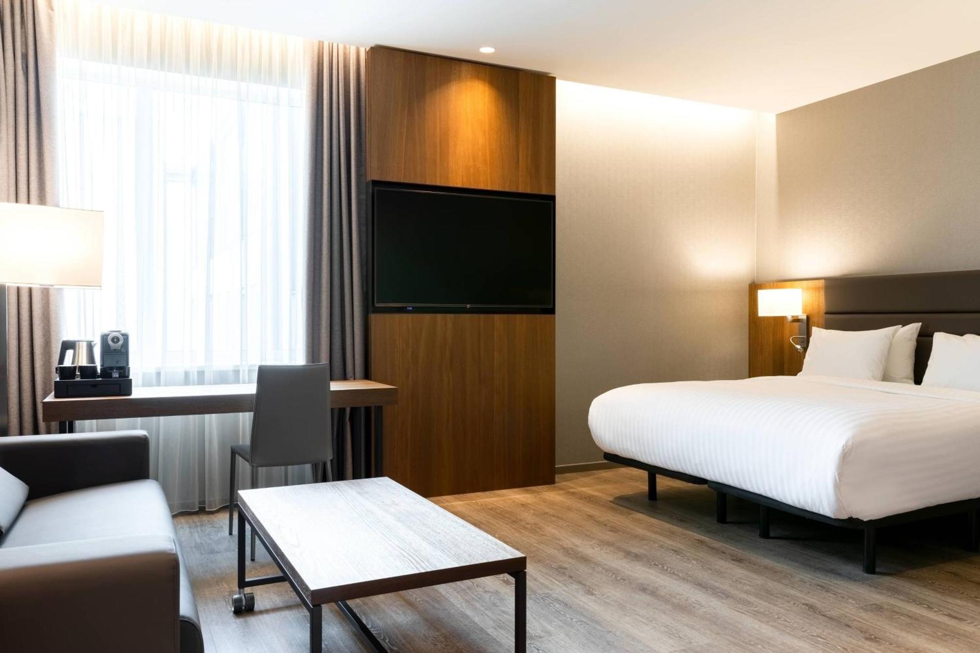 เอซี โฮเต็ล ริกา Hotel รีกา ภายนอก รูปภาพ